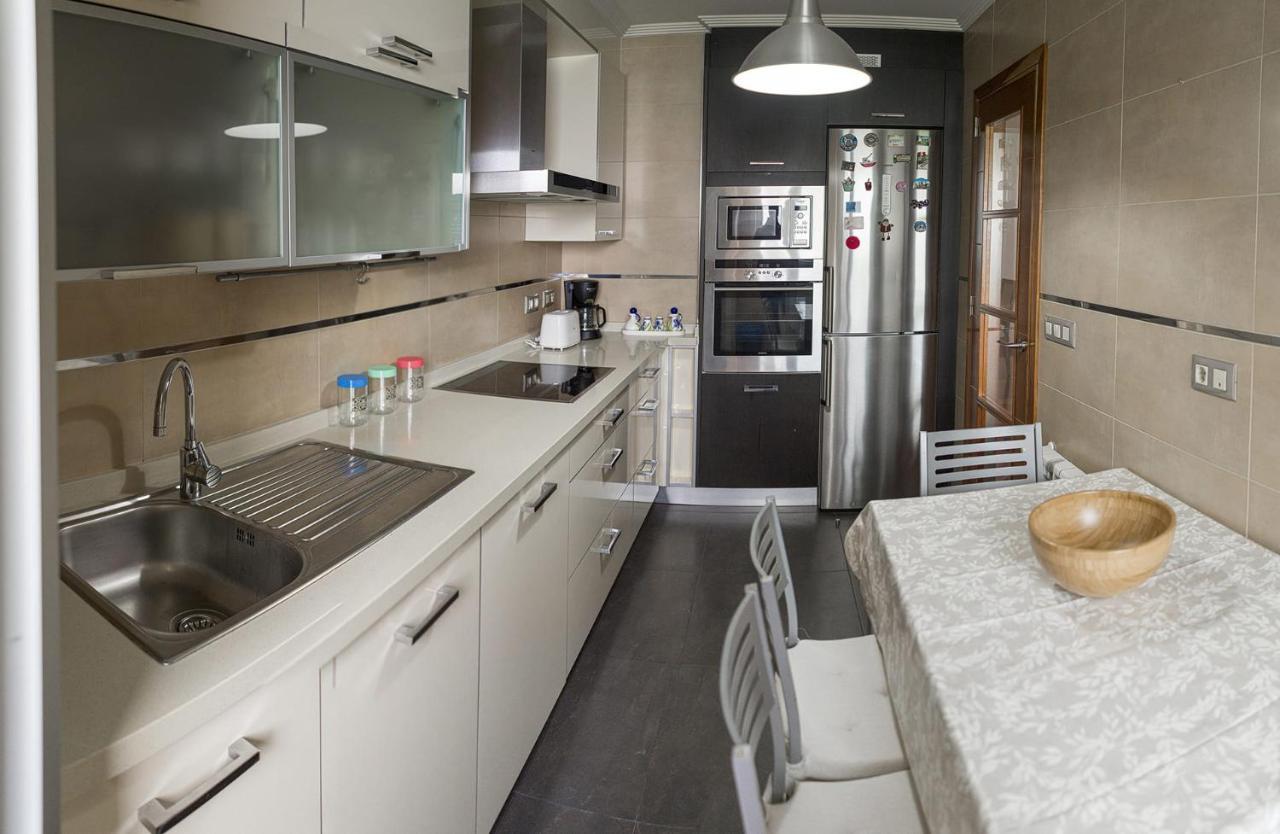 Sakura Homes Torre De Hercules 4 Plazas A Coruña Eksteriør billede